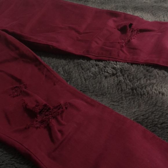 GAP 1969 Distressed Maroon Legging Skimmer Jeans - Picture 5 of 5